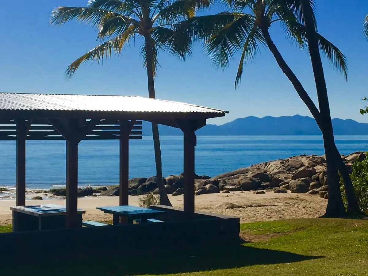 Holiday home Golden Sands Beach House Bowen Australia